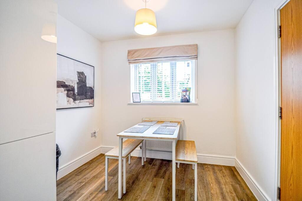 Entire House Sleeps 8 Near The River Thames Maidenhead Dış mekan fotoğraf