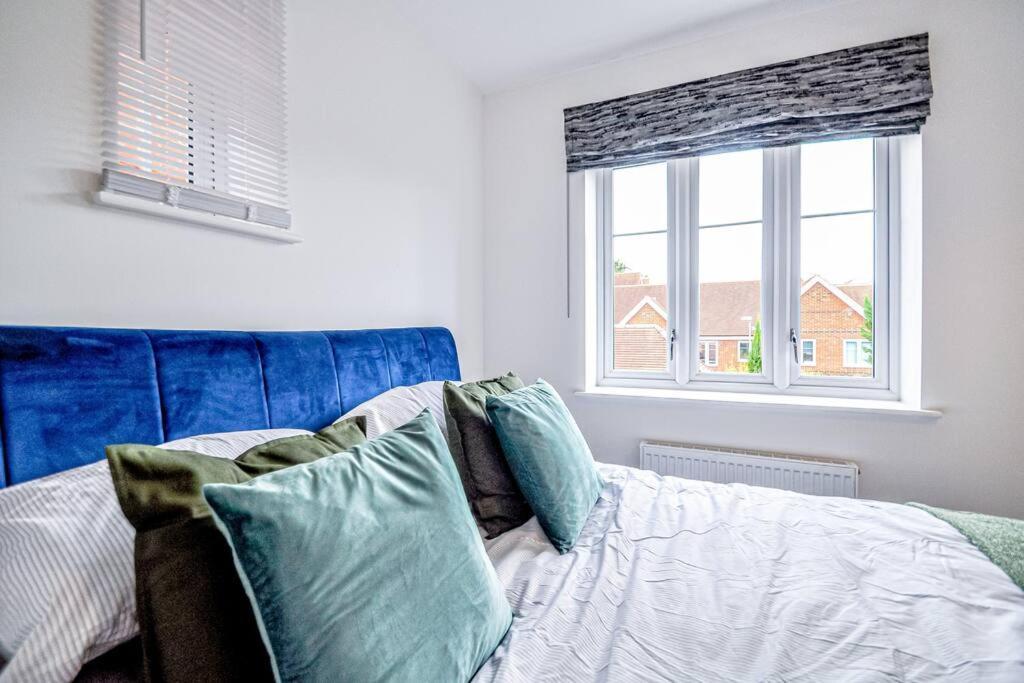 Entire House Sleeps 8 Near The River Thames Maidenhead Dış mekan fotoğraf