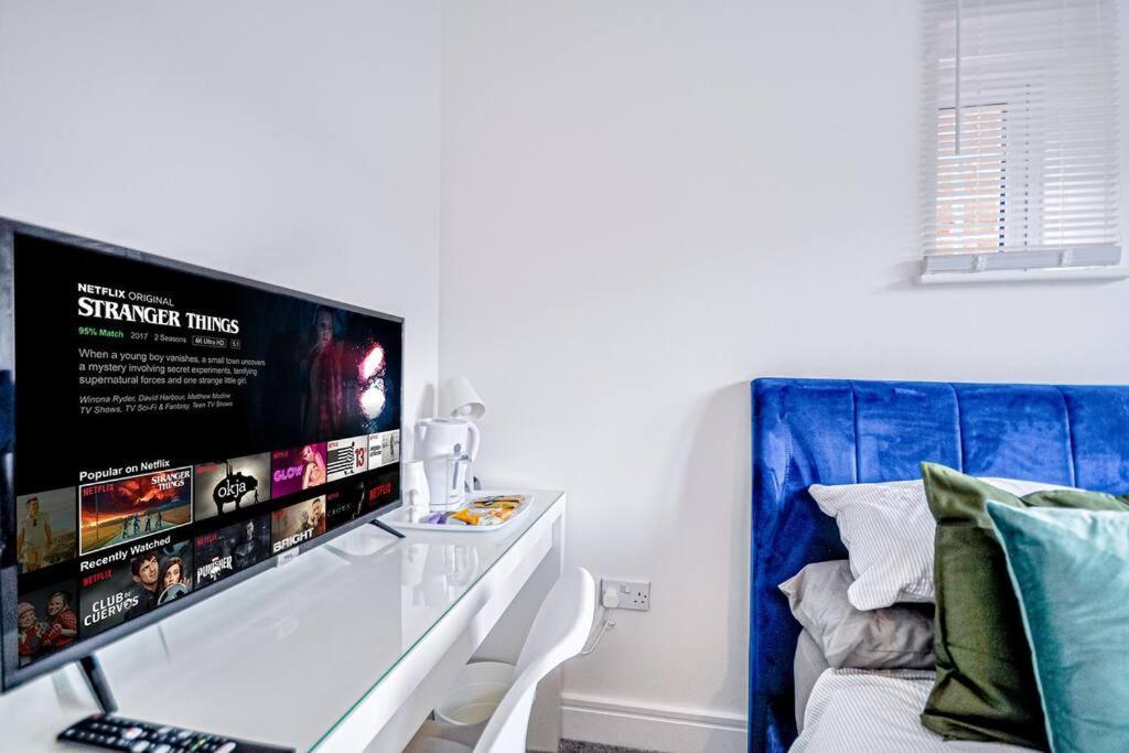 Entire House Sleeps 8 Near The River Thames Maidenhead Dış mekan fotoğraf